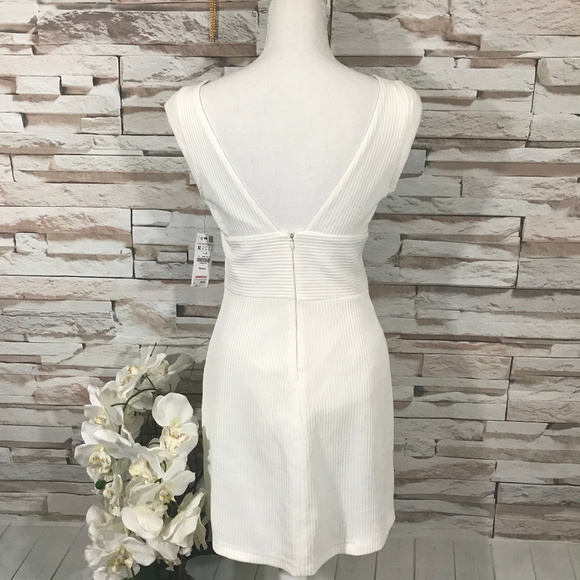 Zara White Dress Sz M (F08) - Picture 4 of 7